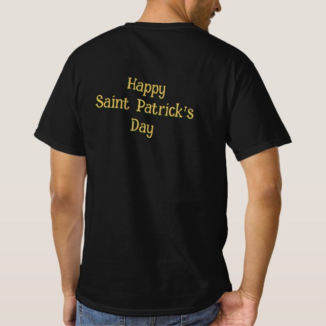 Camiseta Slàinte! Pint de Cerveja no Dia de São Patrício em (Verso)