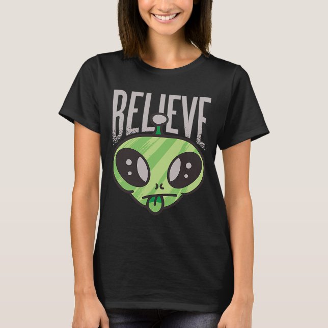 Camiseta Slogan da Alienígena Ufo para Homens e Mulheres (Frente)