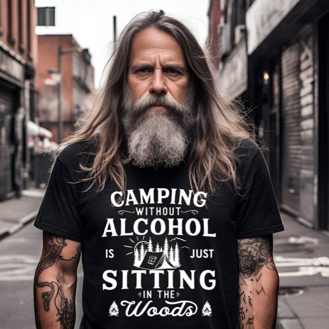 Camiseta Slogan engraçado do camping bebendo diz: (Criador carregado)