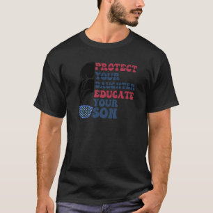 Camiseta Slogan feminista protege a filha educa Y