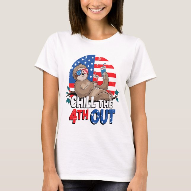 Camiseta Sloth Chill the 4th out Patriotic USA (Frente)