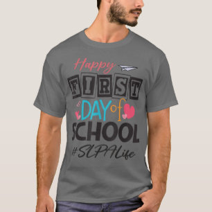 Camiseta SLPA Feliz Primeiro Dia de Mulheres Fofas Na Escol