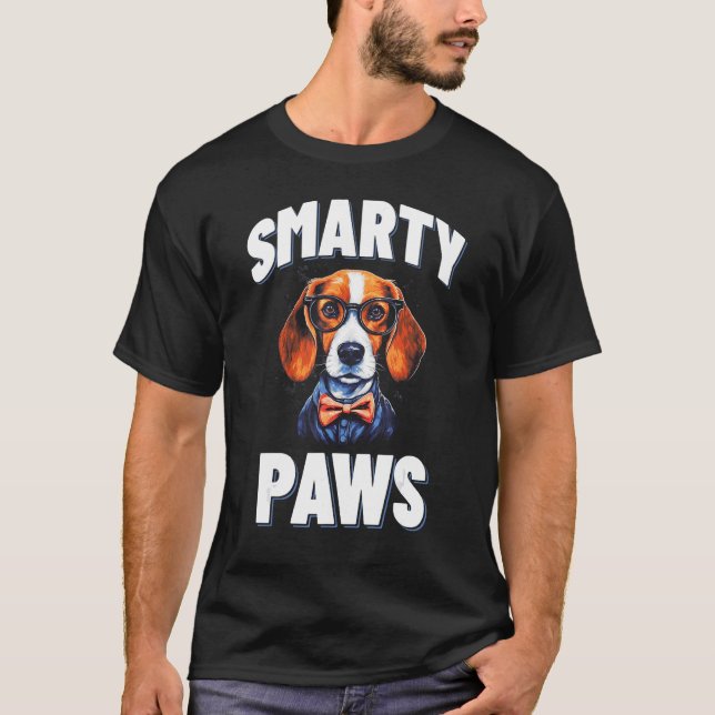 Camiseta Smarty Paws Beagle Dog Vestindo Óculos (Frente)