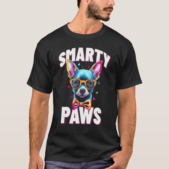 Camiseta Smarty Paws   Chihuahua Dog Wearing Glasses (Frente)