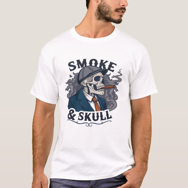 Camiseta  "Smoke & Skull – Dark Aesthetics, Fierce Attitude (Frente)