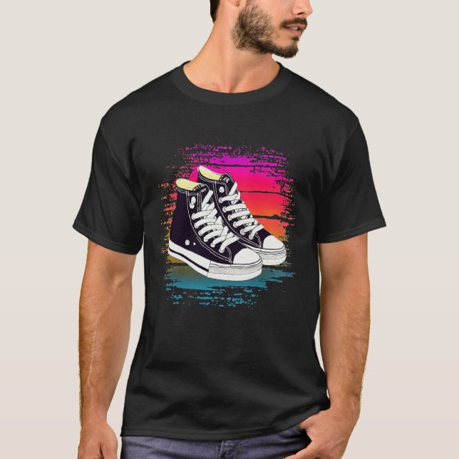 Camiseta Sneaker Retroativo (Frente)