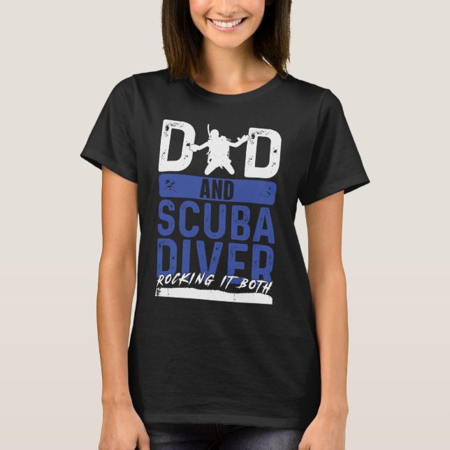 Camiseta Snorkeler Scuba Merging Deep Underwater (Frente)