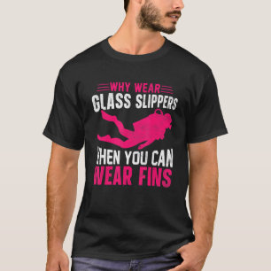 Camiseta Snorkeler Scuba Merging Deep Underwater