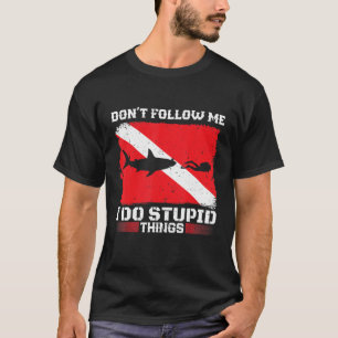 Camiseta Snorkeler Scuba Merging Deep Underwater