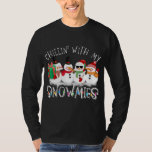 Camiseta Snowman Christmas Chillin With My Snowmies Ugly<br><div class="desc">Calça De Natal Com Minha Camisa De Pijama Feia De Neve. Presente perfeito para seu pai, mãe, pai, homens, mulheres, amigos e familiares no Dia de Ação de Graças, Dia de Natal, Dia de as mães, Dia de os pais, 4 de julho de 1776 Dia Independente, Dia dos Veteranos, Dia...</div>