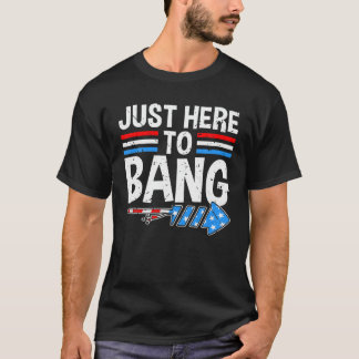Camiseta SÓ AQUI PARA A Celebração de Fogos de Artifício de