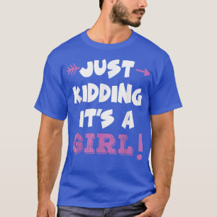Camiseta Só brincando É uma Revolução de Gênero Engraçada p
