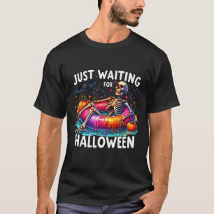 Camiseta Só Esperando O Halloween 1