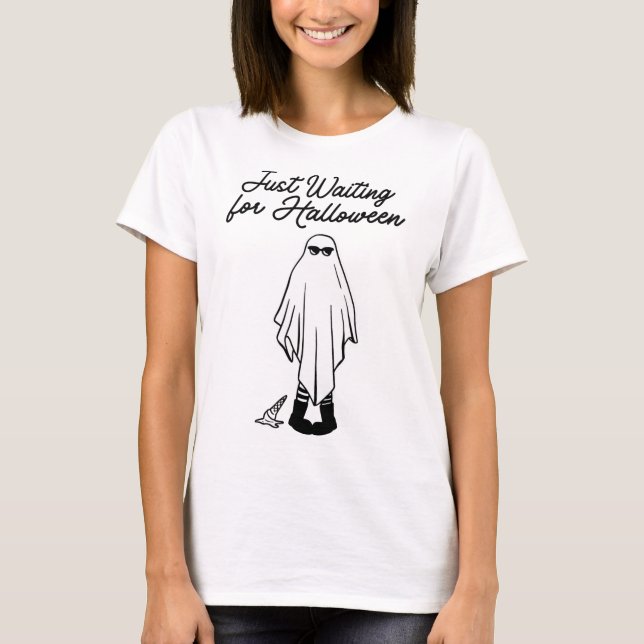 Camiseta Só Esperando O Halloween Spooky Ghost Summer Hal (Frente)