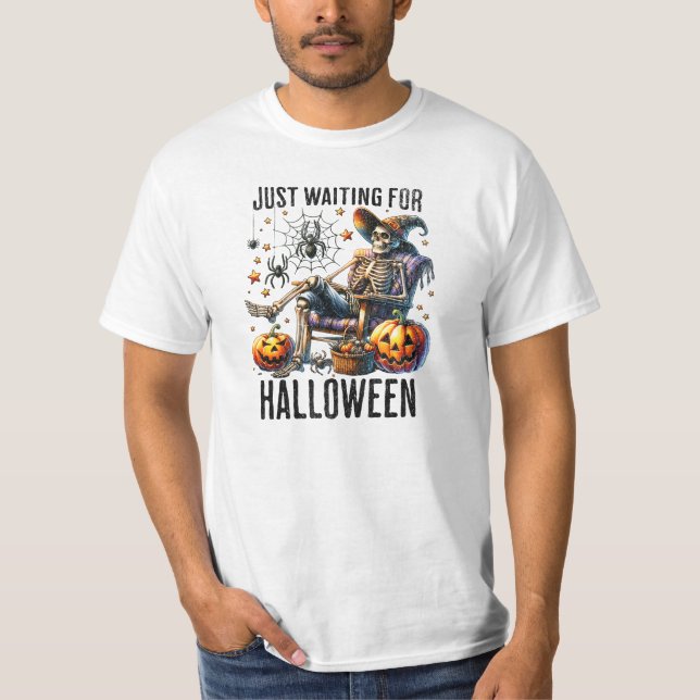 Camiseta Só esperando por halloween Rex (Frente)