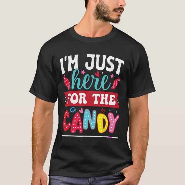 Camiseta Só estou aqui para o Hallowee de Natal divertido. (Frente)