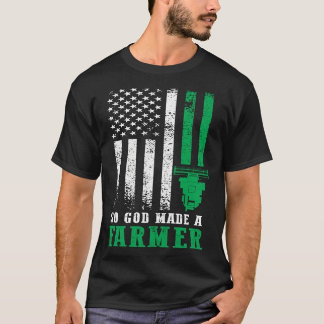 Camiseta So God Made A Farmer American Flag Farming Farm (Frente)
