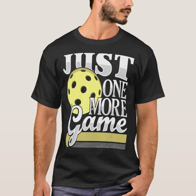 Camiseta Só Mais Um Jogador De Pickleball Engraçado. (Frente)