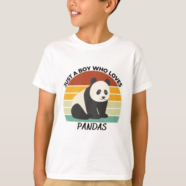 Camiseta Só um garoto que ama pandas (Frente)