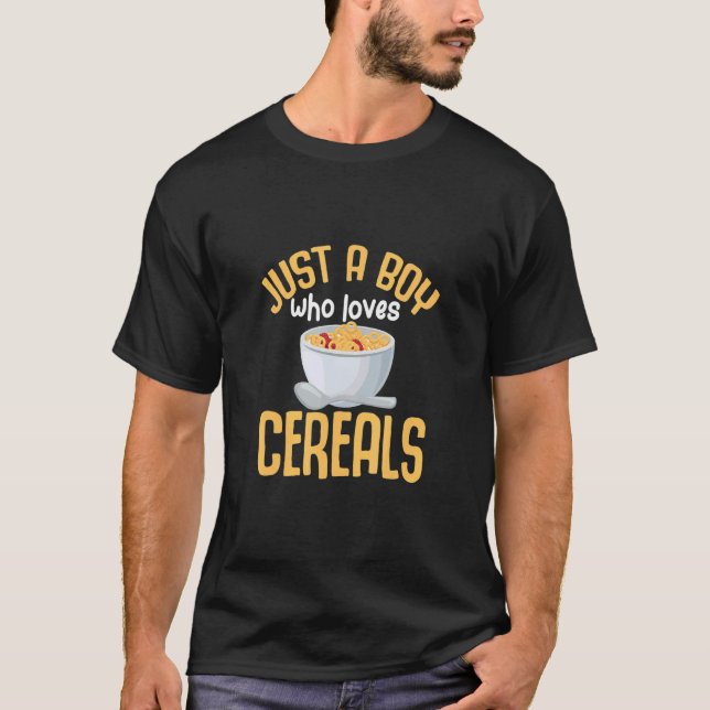 Camiseta Só Um Menino Que Ama Cereais No Café Da Manhã (Frente)