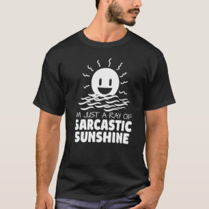 Camiseta Só Um Raio De Sarcasmo Ensolarado Humor