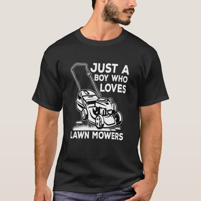 Camiseta Só um rapaz que ama o Lawn Mowers Colheita B (Frente)