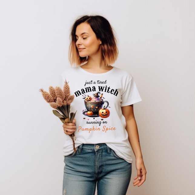 Camiseta Só uma Dia de as Bruxas engraçado de bruxa cansada (Criador carregado)