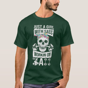 Camiseta Só uma garota com bunda trabalhando em Tshirt