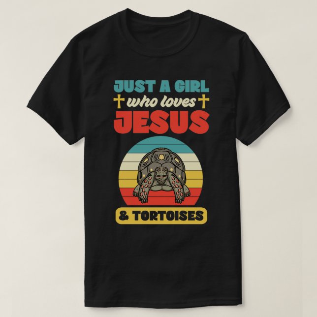 Camiseta Só uma garota que ama Jesus e Torta um Pe engraçad (Frente do Design)
