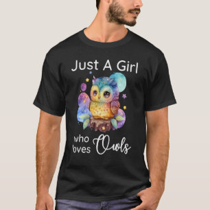 Camiseta Só Uma Menina Que Adora Coruja Noturna