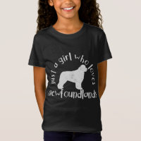Só Uma Menina Que Ama O Cachorro Da Terra Nova