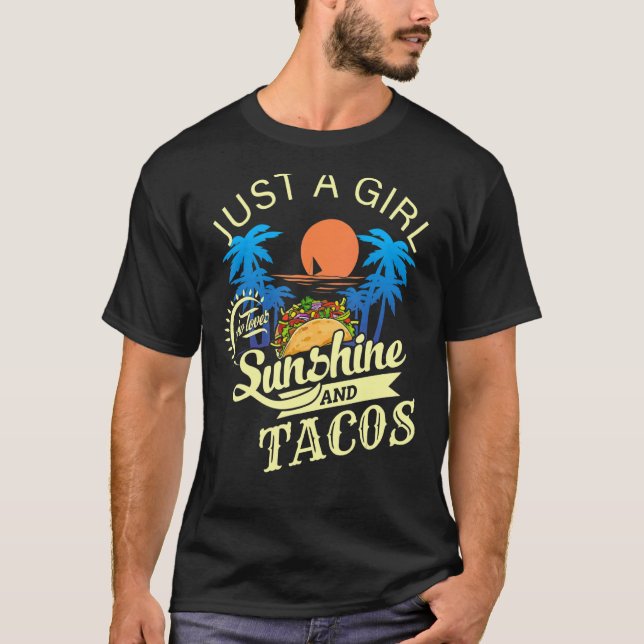 Camiseta Só Uma Menina Que Ama O Sol E Os Tacos (Frente)