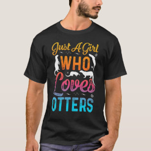 Camiseta Só Uma Menina Que Ama Outros Amantes Engraçados.