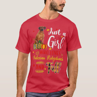Camiseta Só Uma Menina Que Ama Ridgeback Rhodesiano E Cai