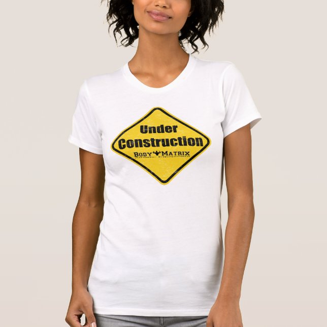 Camiseta Sob a construção (Frente)