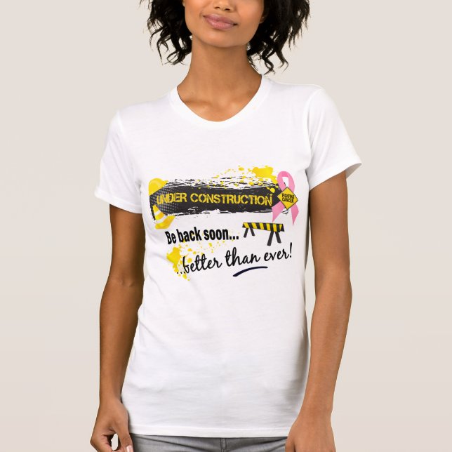 Camiseta Sob o cancro da mama da construção (Frente)