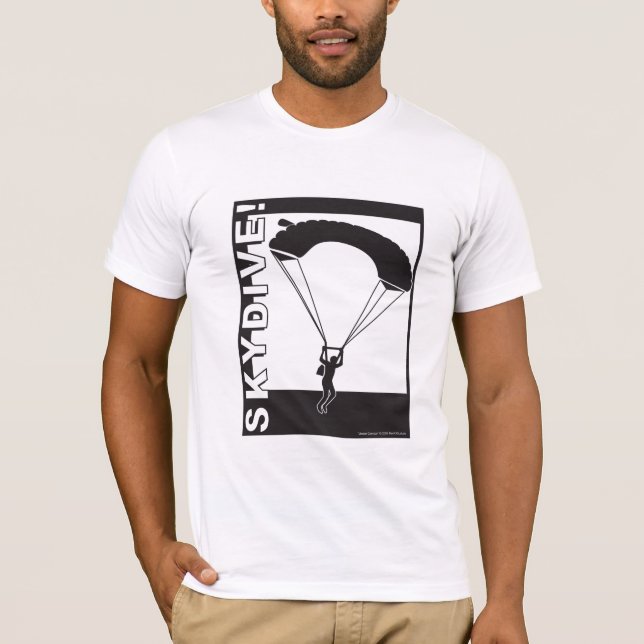 Camiseta Sob o dossel SkyDive! Roupa (Frente)