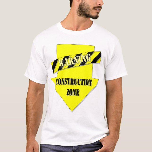 Camiseta Sob o T da maternidade da construção (Frente)