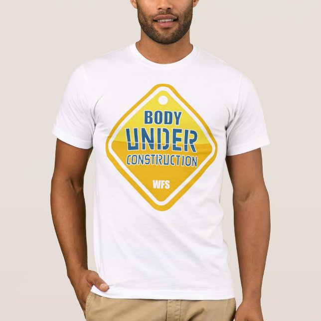Camiseta Sob o t-shirt da construção (Frente)