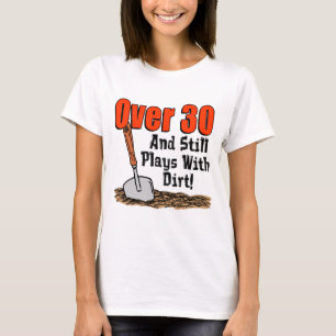 Camiseta Sobre 30 ainda joga com sujeira