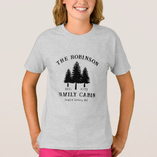 Camiseta Sobrenome da Família Cabana Rústico País Árvores