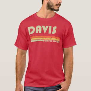 Camiseta SOBRENOME DAVIS Divertido Retrô Vintage Anos 80 90