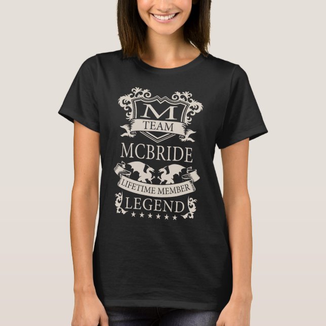 Camiseta Sobrenome MCBRIDE, crista do nome da família MCBRI (Frente)
