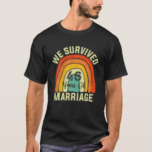 Camiseta Sobrevivemos A 46 Anos De Casal Casamento 46 Anniv