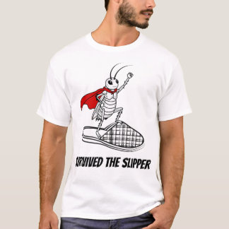 Camiseta Sobreviveu ao Super-Herói de Barata Engraçada da C