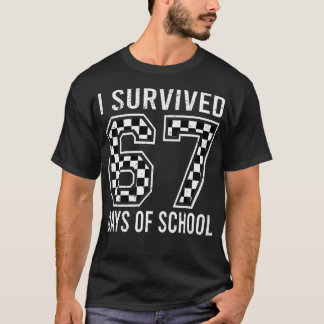 Camiseta Sobrevivi 67 Dias De Escola Engraçado Seis Sete 6