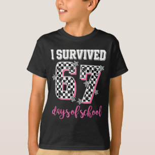 Camiseta Sobrevivi 67 Dias De Escola Engraçado Seis Sete 6