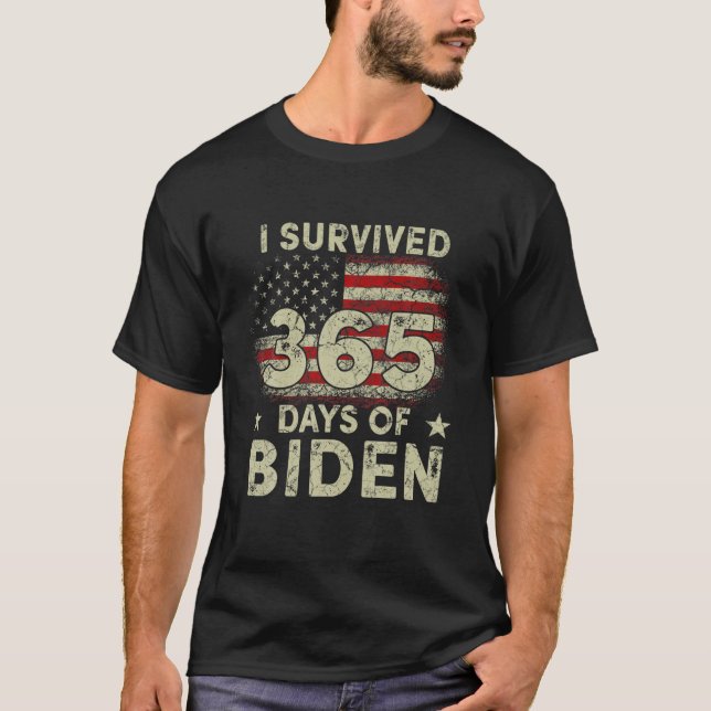 Camiseta Sobrevivi A 365 Dias De Biden Anti Biden Funny Ant (Frente)