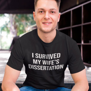 Camiseta Sobrevivi à graduação de dissertação de douto