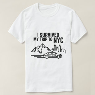 Camiseta Sobrevivi à Minha Viagem para NYC Táxi e Céu Minim